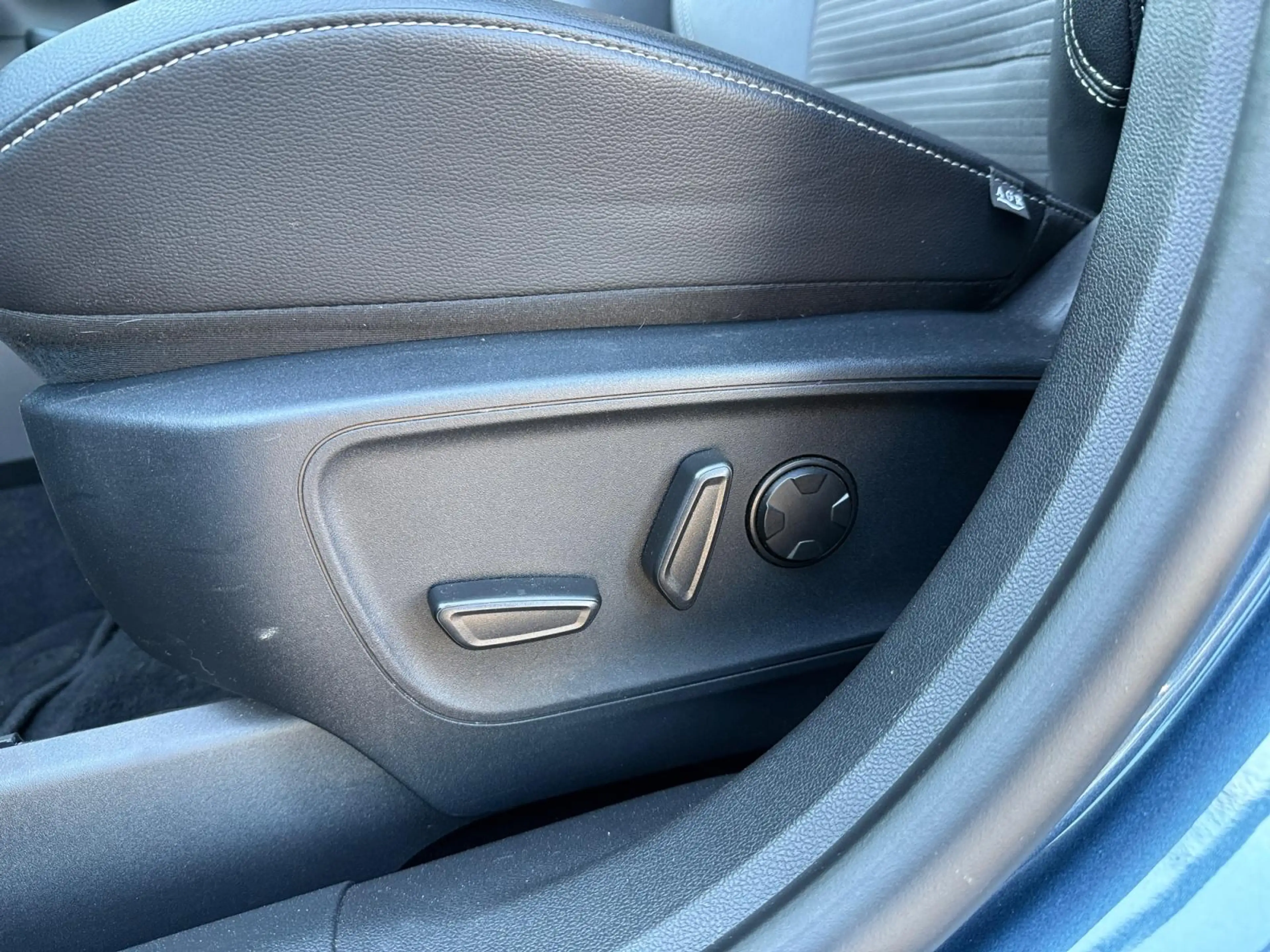Ford Kuga Titanium X 2.5 Plug-in Hybrid 225pk Trekhaak - Pan — photo 11
