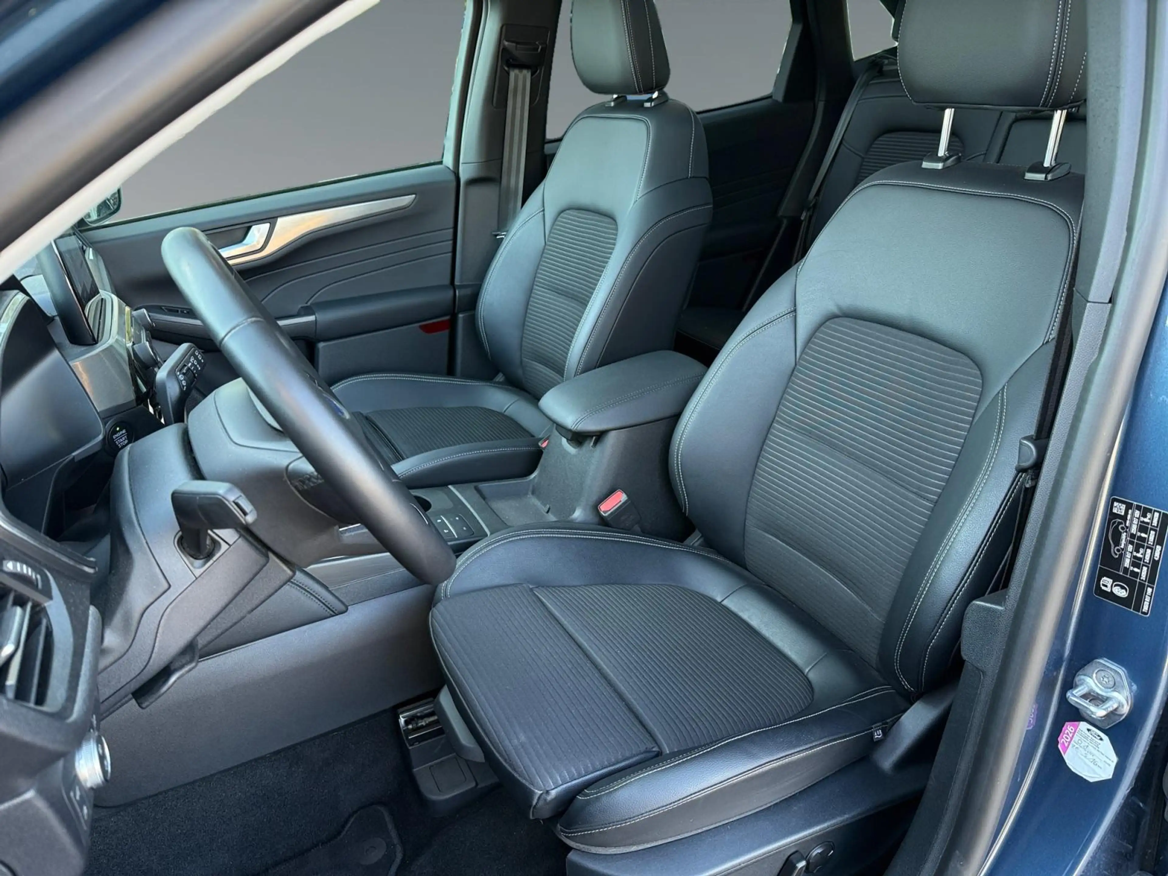 Ford Kuga Titanium X 2.5 Plug-in Hybrid 225pk Trekhaak - Pan — photo 9