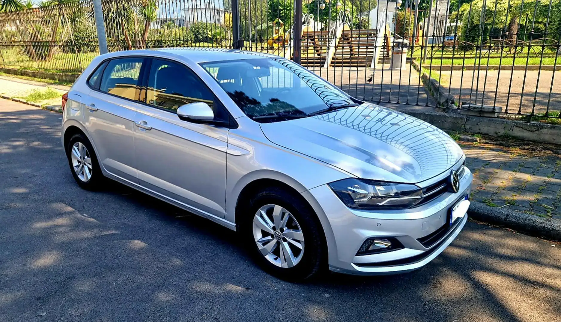 Volkswagen Polo 5p 1.6 tdi Comfortline 95cv dsg - 1
