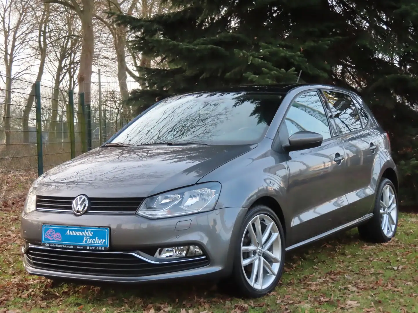 Volkswagen Polo V Highline BMT/Start-Stopp -Autom-Panorama Grau - 1