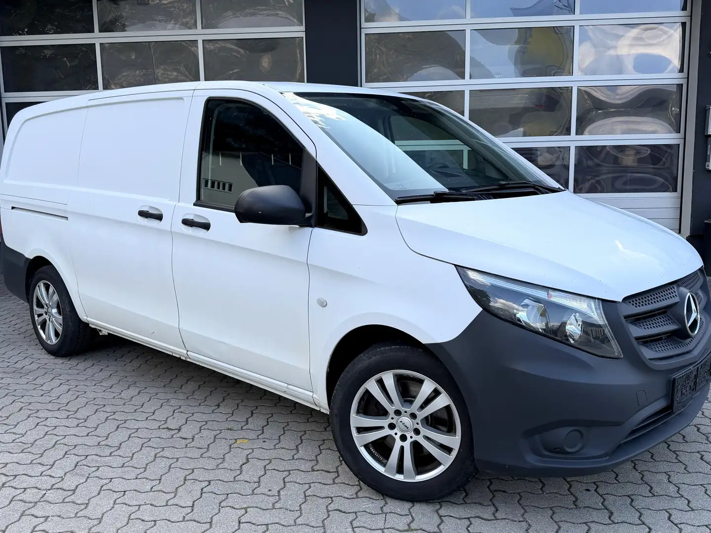 Mercedes-Benz Vito 114 CDI/BT 4x4 lang (447.603) Weiß - 1