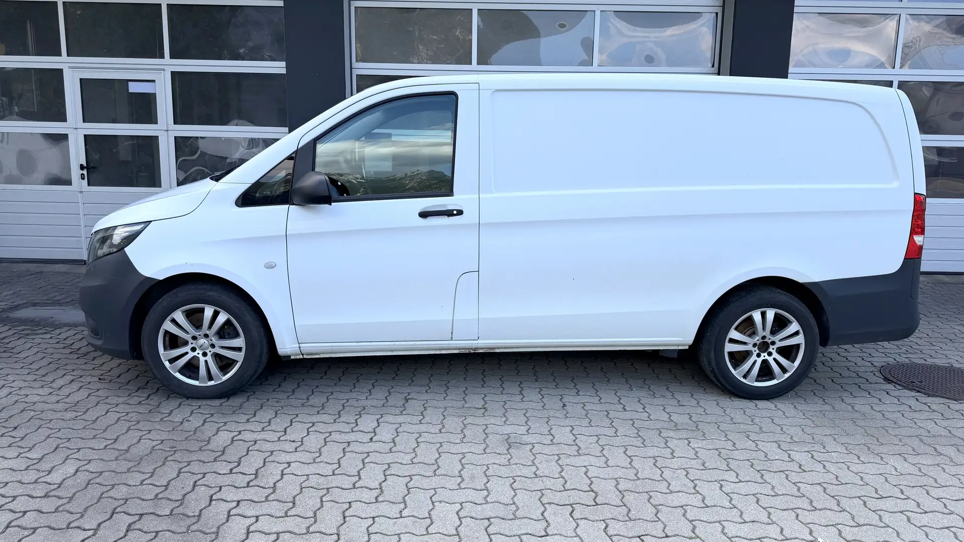 Mercedes-Benz Vito 114 CDI/BT 4x4 lang (447.603) Weiß - 2