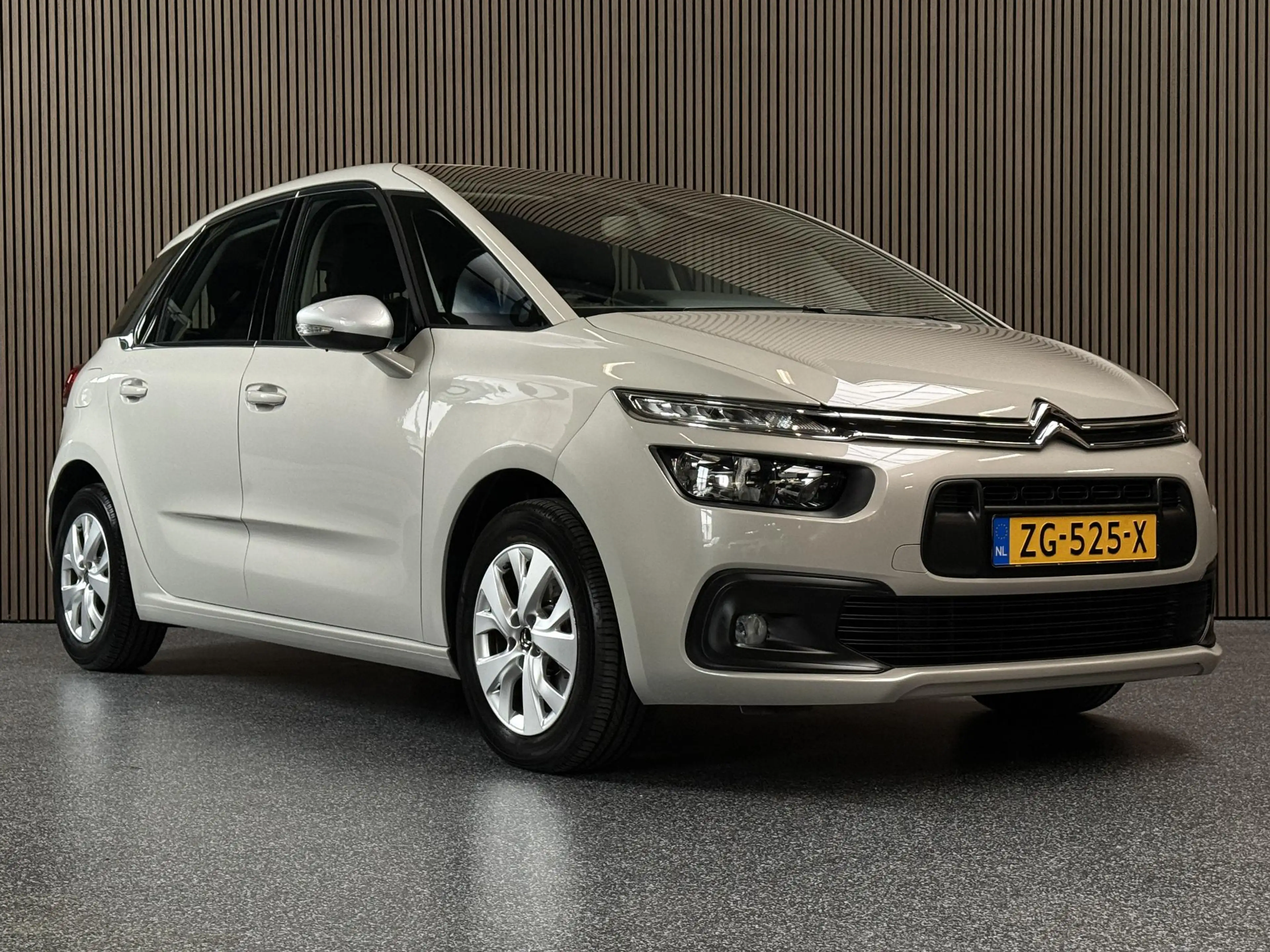 Citroen C4 SpaceTourer 1.2 PureTech Selection | Automaat | Carplay | Riem — photo 12