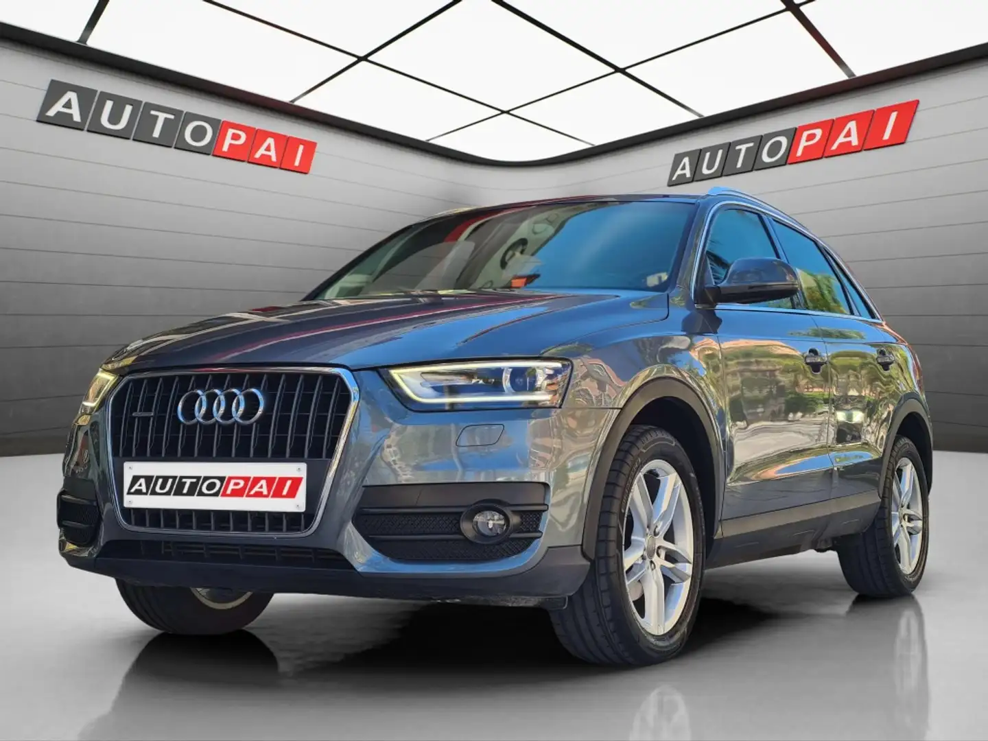 Audi Q3 2.0TDI Advance quattro S-Tronic 177 Gris - 1