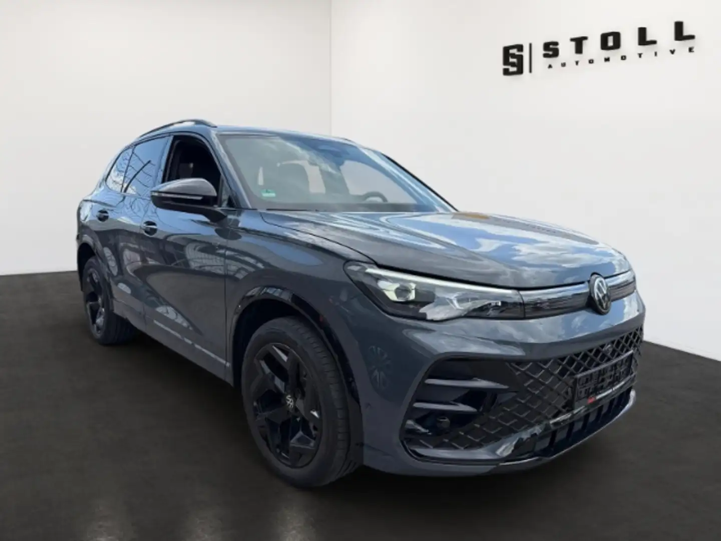 Volkswagen Tiguan 2.0 TDI DSG 4Motion R-Line AHK+Pano+IQ-Light+++ Grau - 2