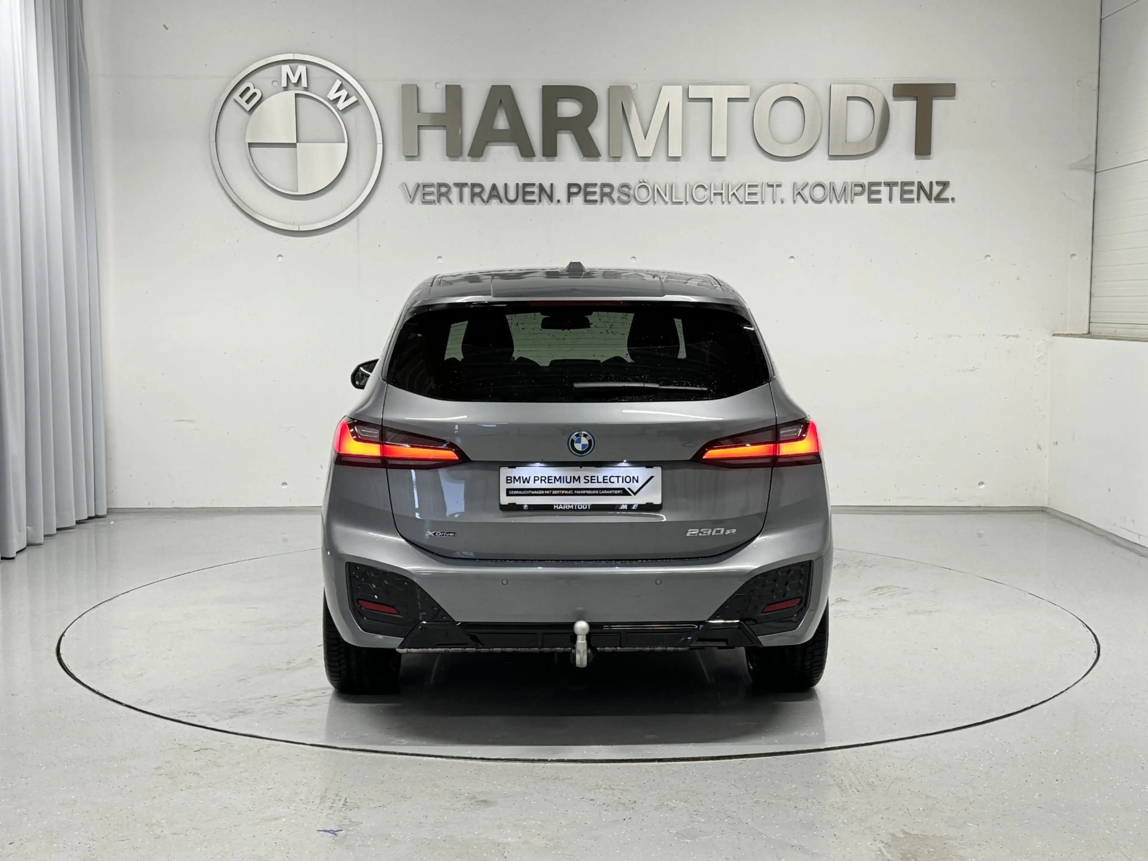 BMW 230 e xDrive *M-Sportpaket / Paket Care* — photo 4