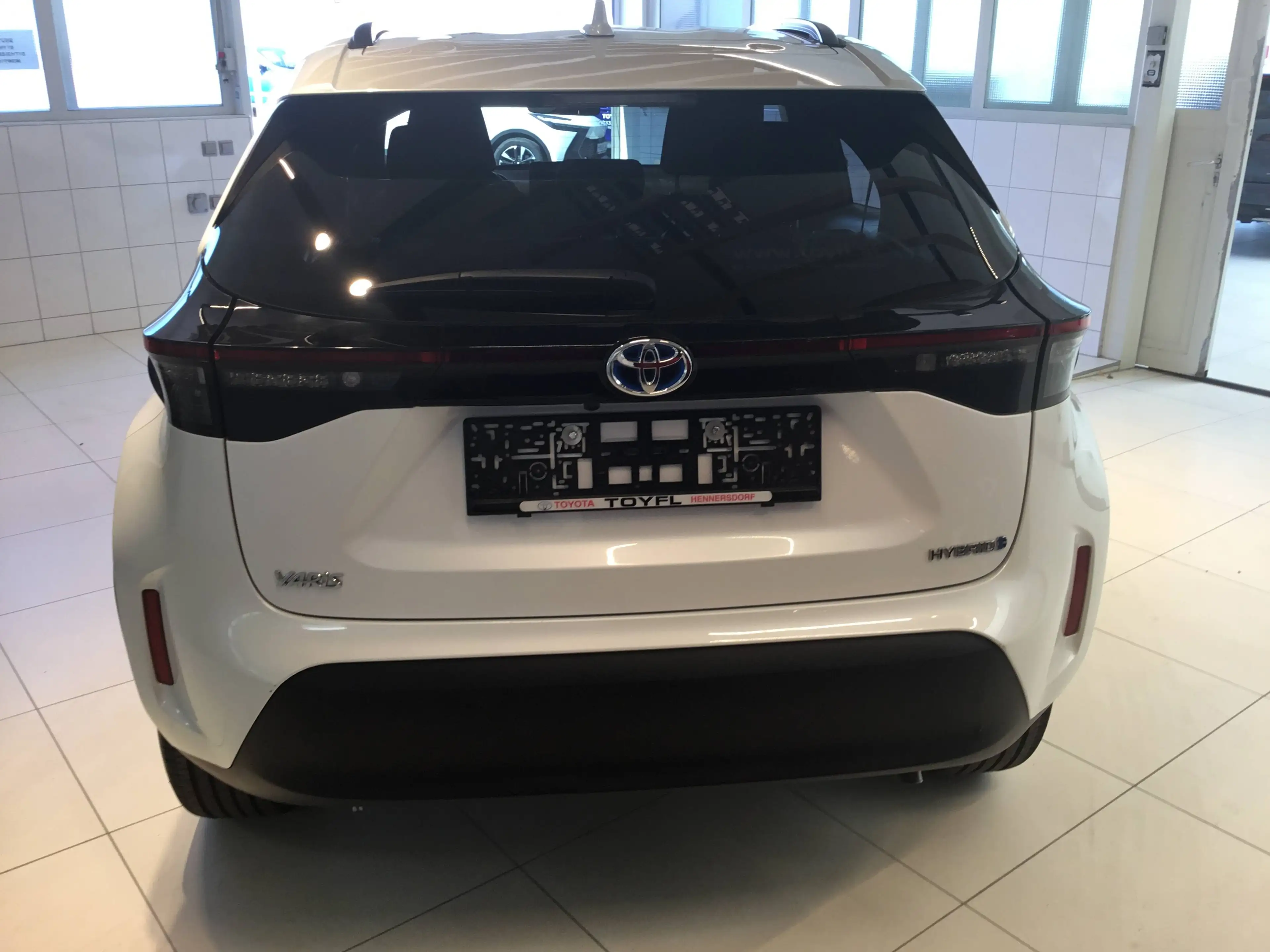 Toyota Yaris Cross Active Drive + WP + MM — photo 6