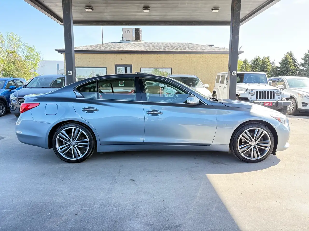 Infiniti Q50 fotografie Infiniti Q50