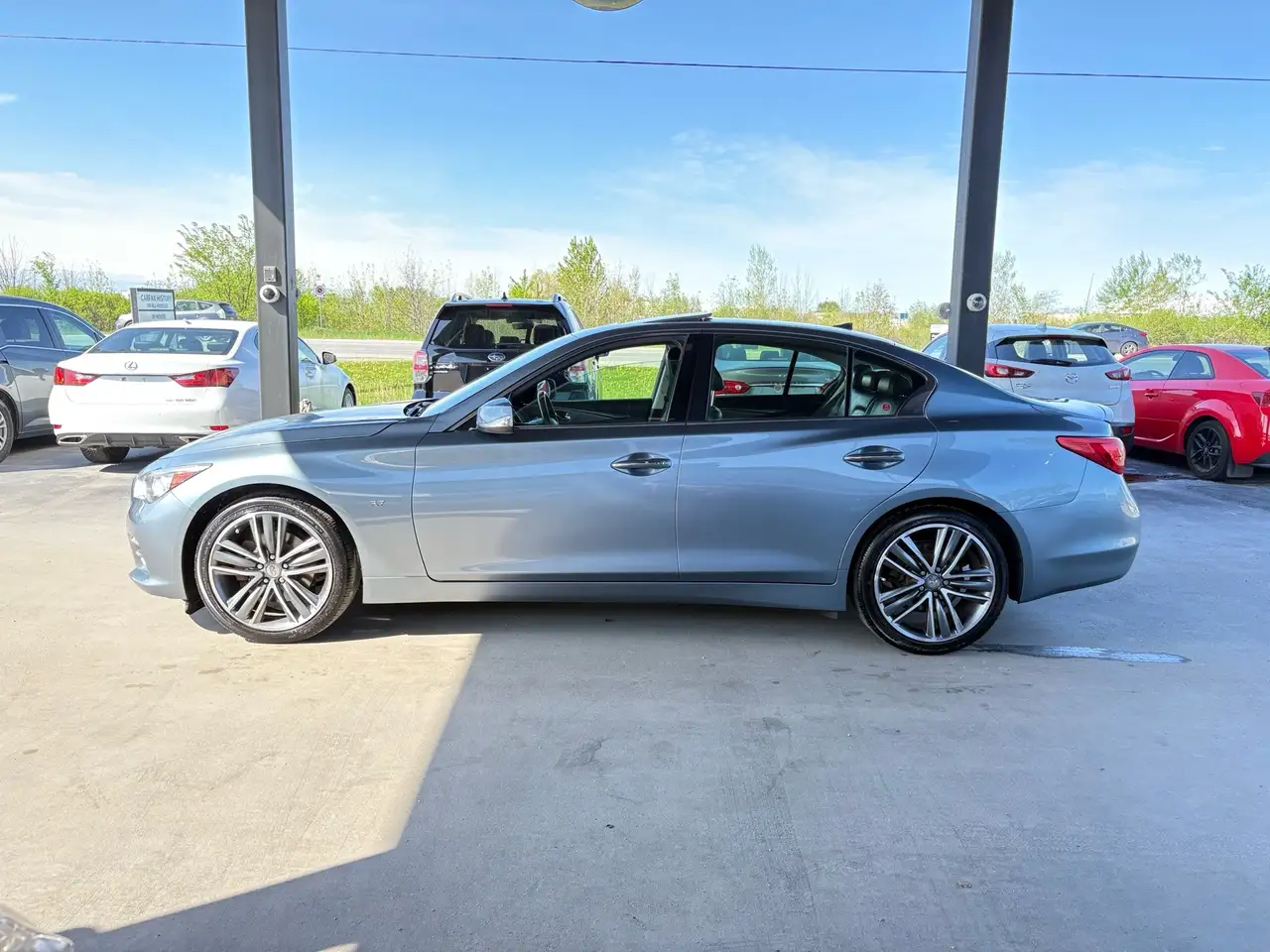 Infiniti Q50 fotografie Infiniti Q50