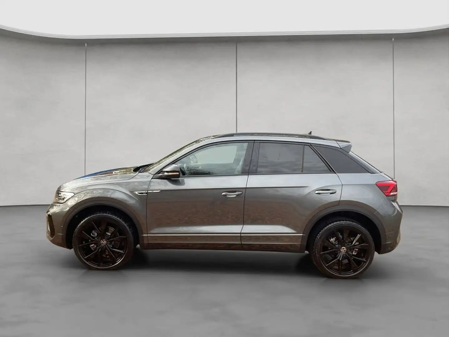 Volkswagen T-Roc 1.5 TSI DSG R-Line ACC, PANO, KAMERA Grau - 2
