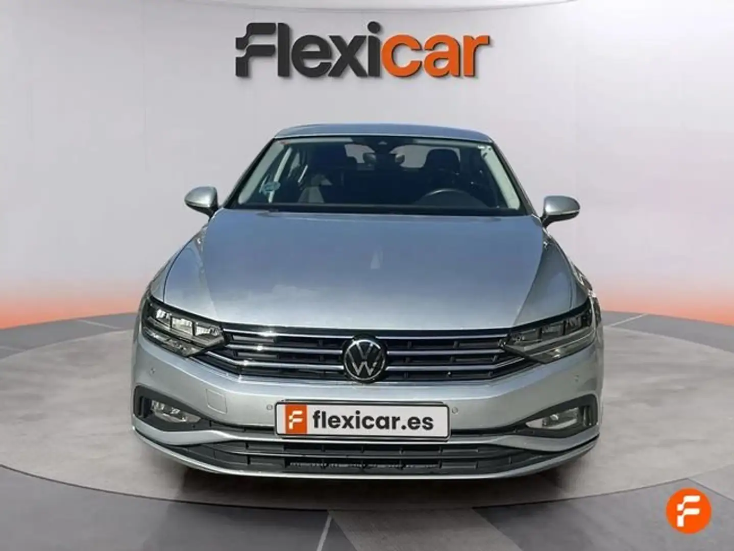 Volkswagen Passat 2.0 TDI 90kW (122CV) DSG Gris - 2