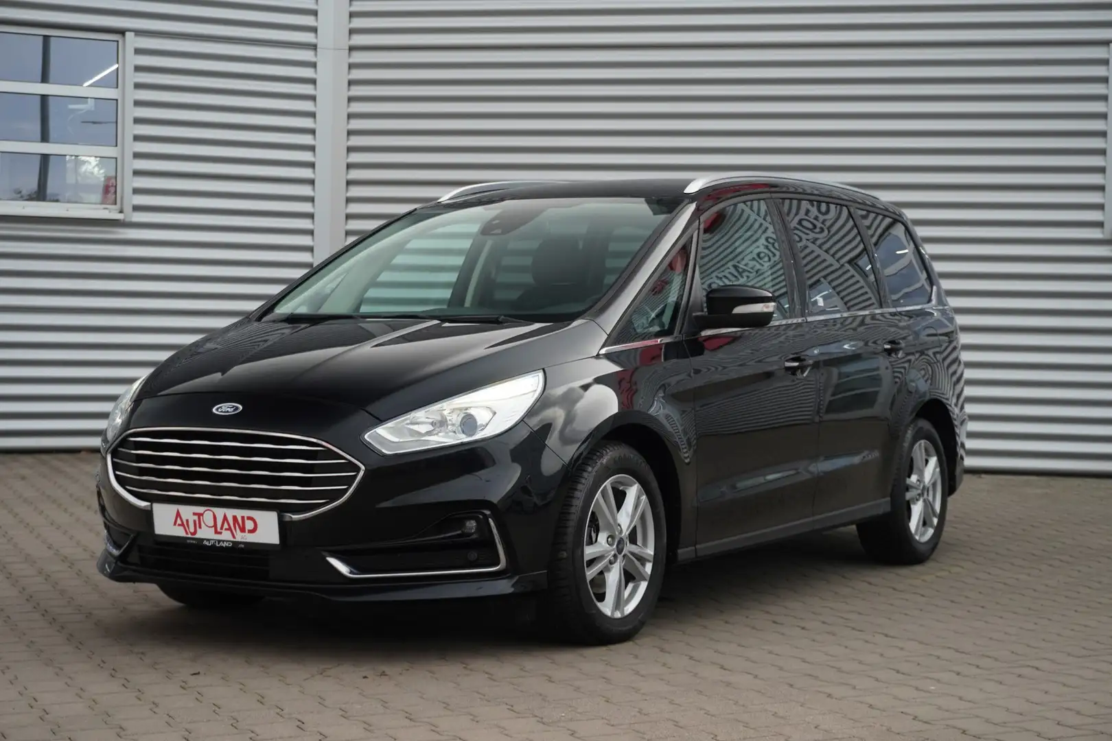 Ford Galaxy 2.0 EcoBlue Titanium AT 7-Sitzer Navi PDC Schwarz - 2