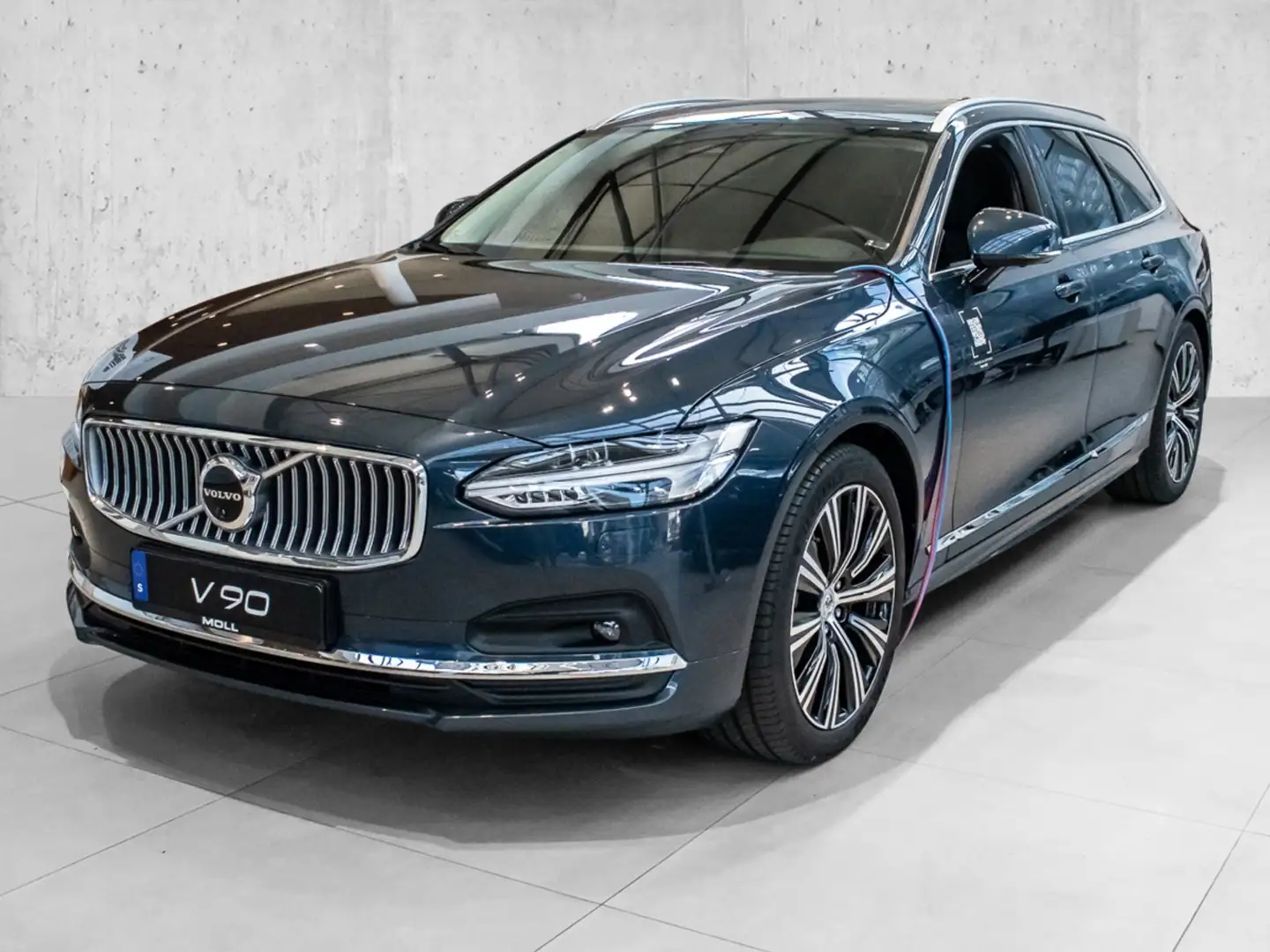 Volvo V90 Kombi B4 (Diesel) Mild-Hybrid Plus Bright Blau - 2