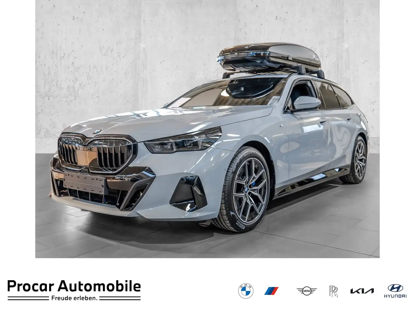BMW 520 d Touring M Sport HUD+AHK+RFK+LED+DAB+DA+PA Сірий - 1
