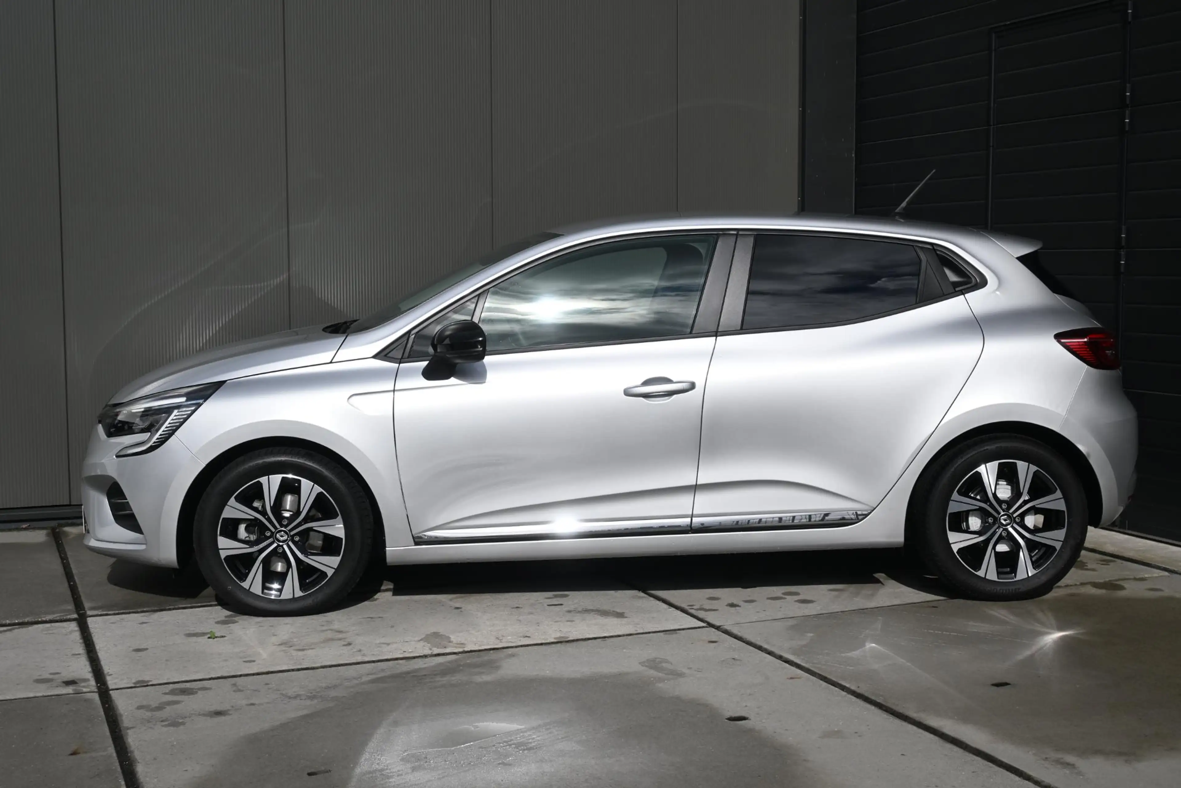 Renault Clio E-Tech Full Hybrid 145 Evolution | NAVI | AIRCO | — photo 6