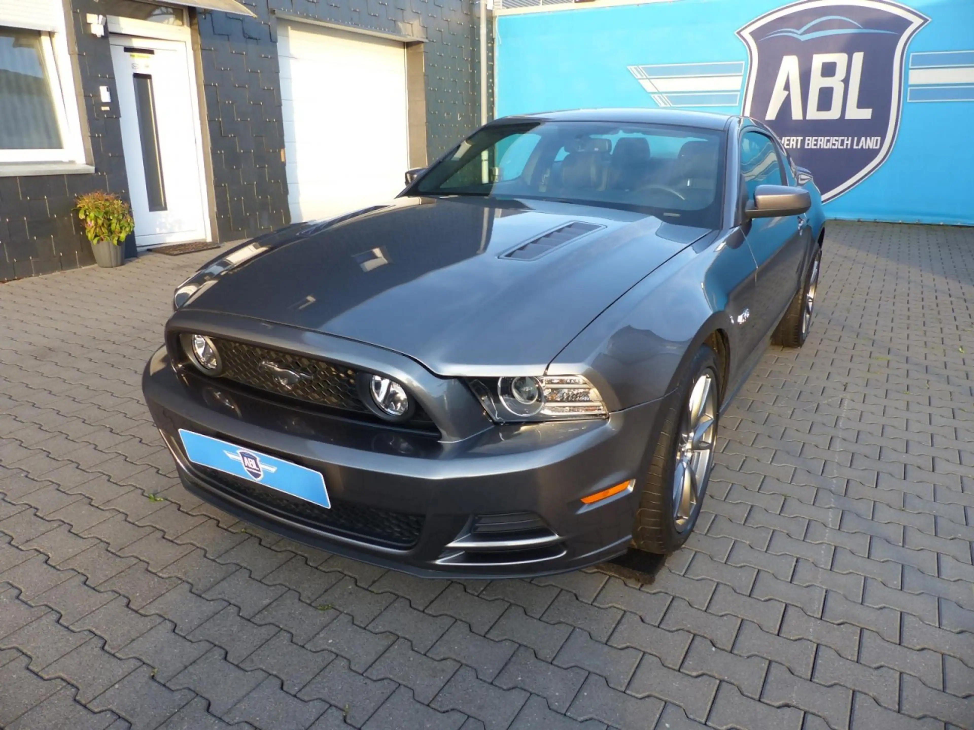 Ford Mustang .GT..AUTOMATIK.KLIMA.XENON.LED.SHZ Leder — photo 5