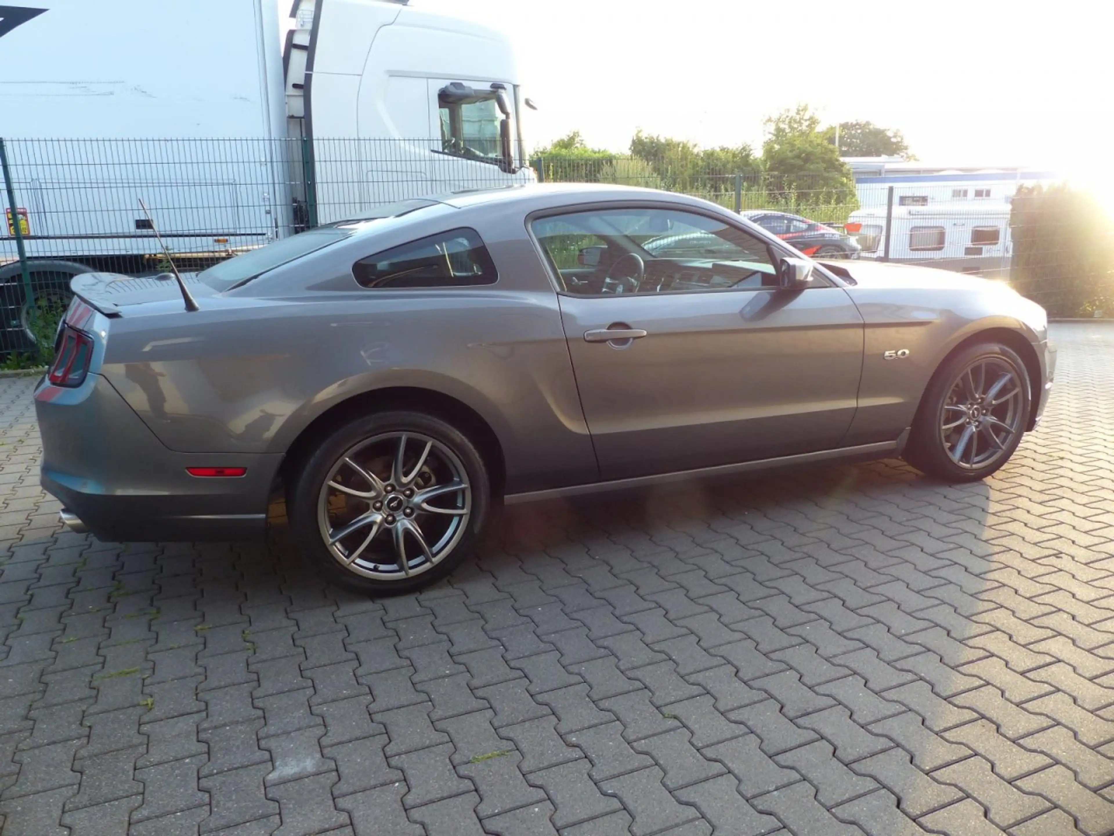 Ford Mustang .GT..AUTOMATIK.KLIMA.XENON.LED.SHZ Leder — photo 11