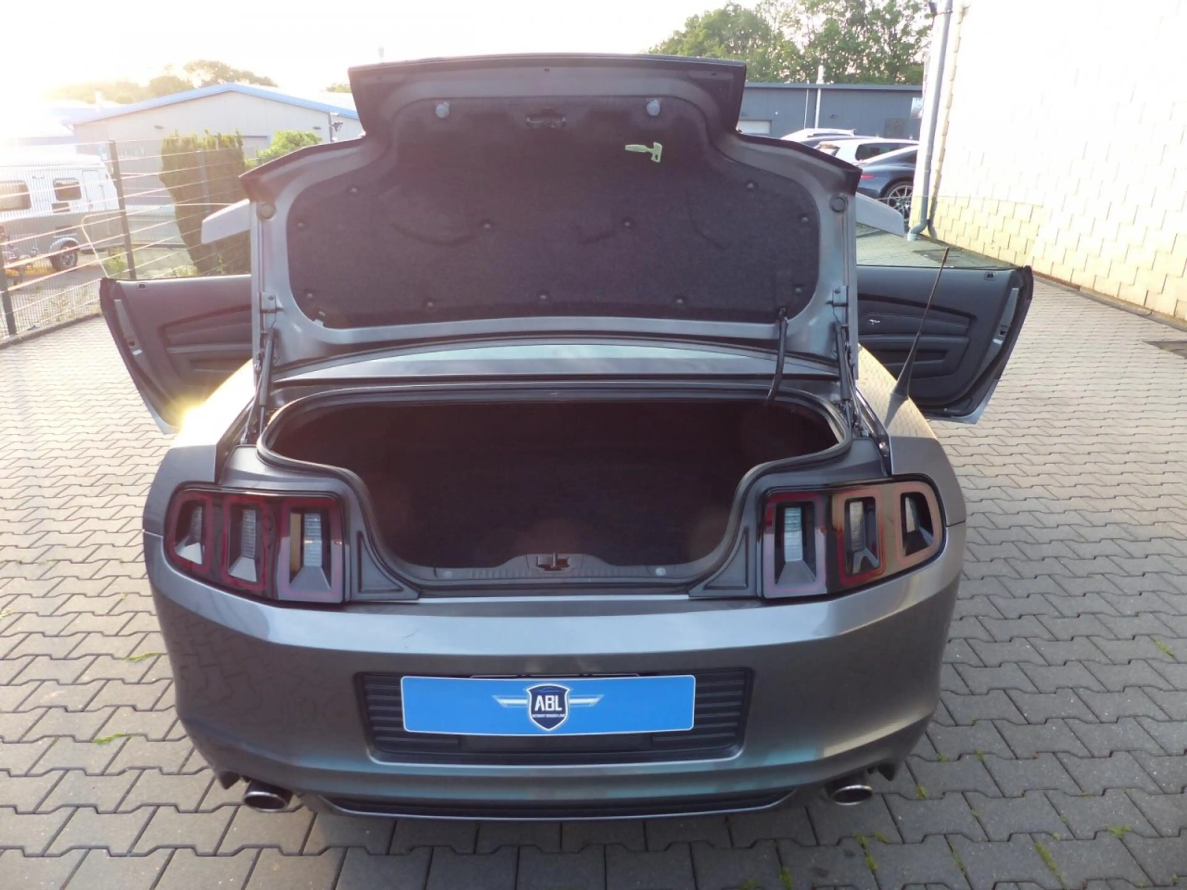 Ford Mustang .GT..AUTOMATIK.KLIMA.XENON.LED.SHZ Leder — photo 15