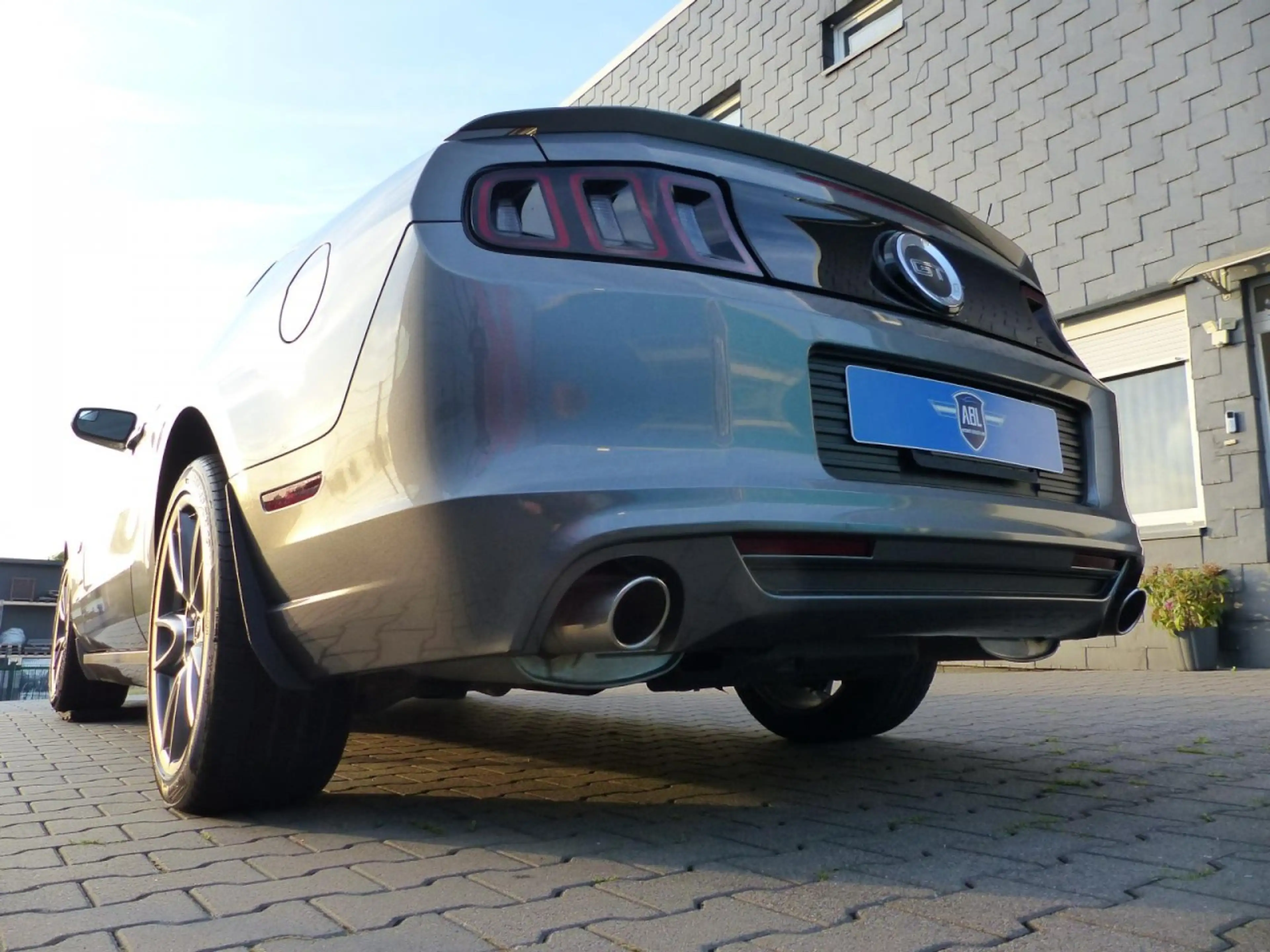Ford Mustang .GT..AUTOMATIK.KLIMA.XENON.LED.SHZ Leder — photo 8
