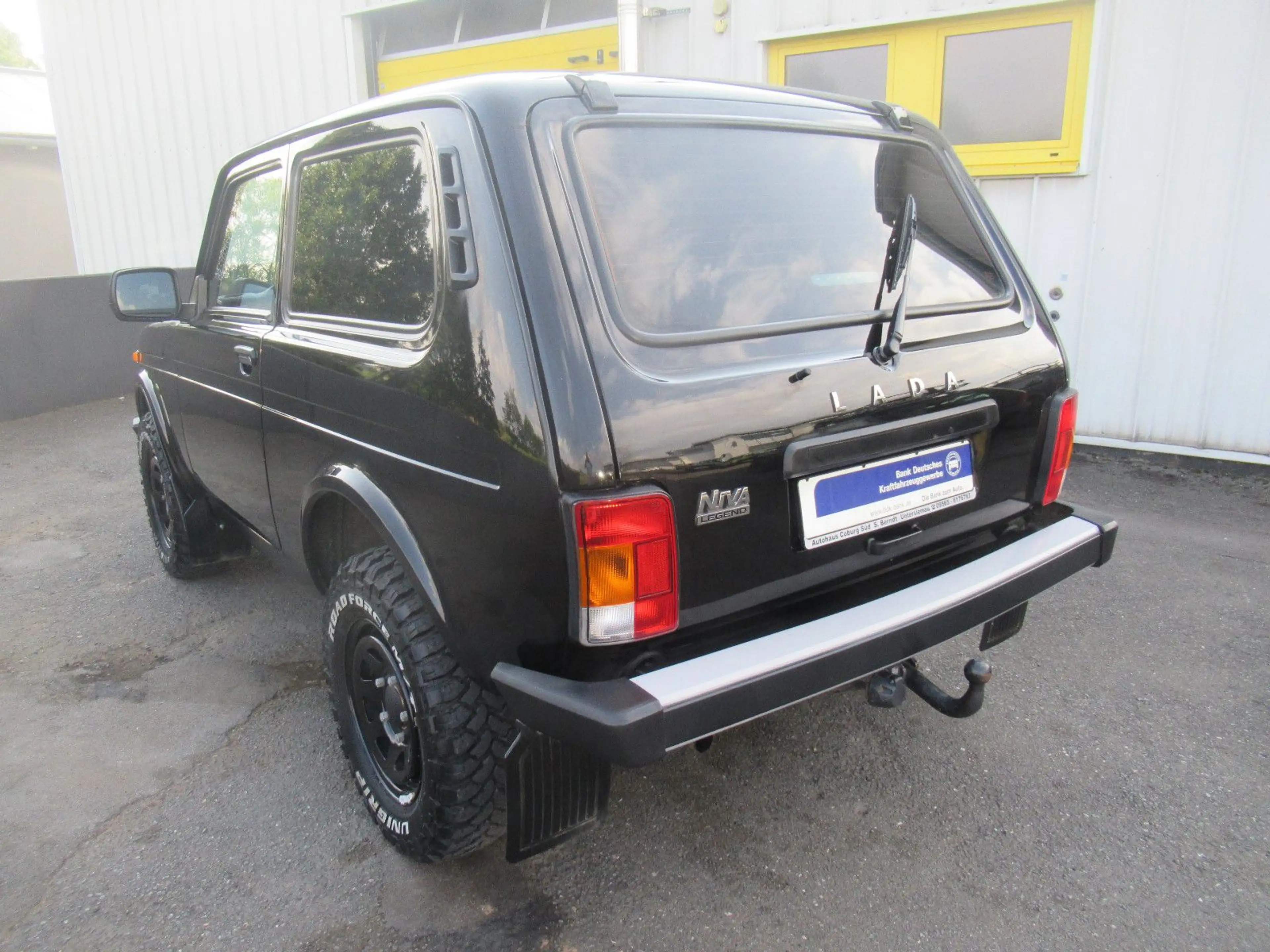 Lada Niva 4x4 DOTZ AHK Roter STERN v. VERTRAGSHÄNDLER — photo 7