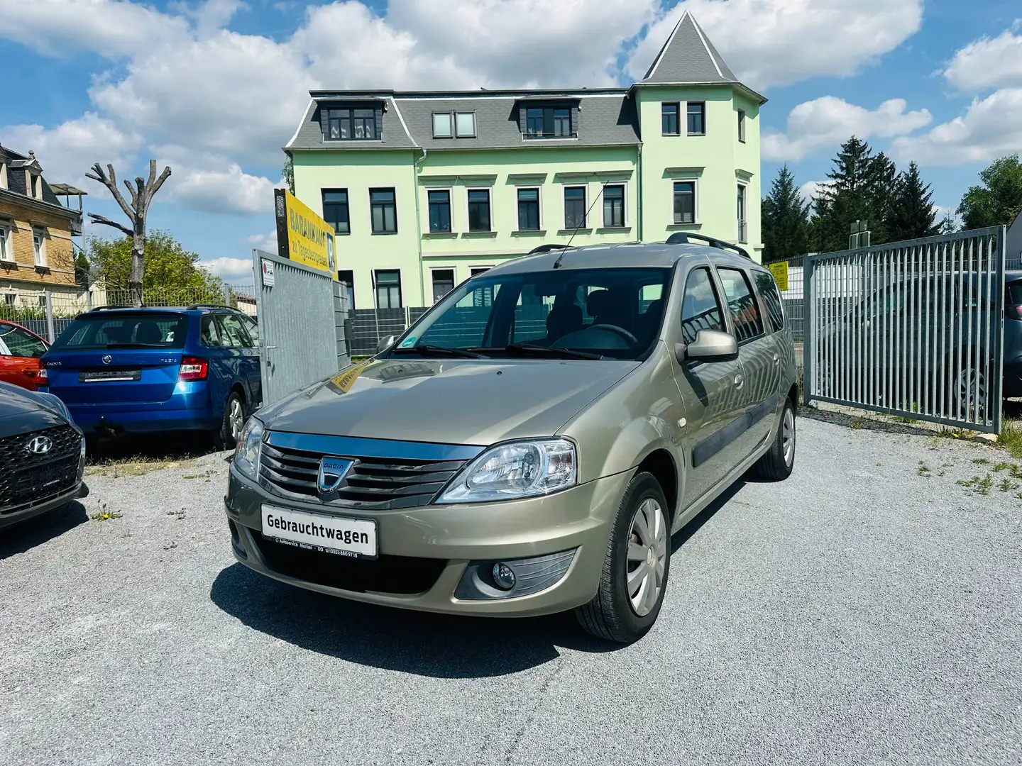 Dacia Logan Laureate  2.HAND 109 TKM BENZIN UND GASANLAGE LPG Kahverengi - 2