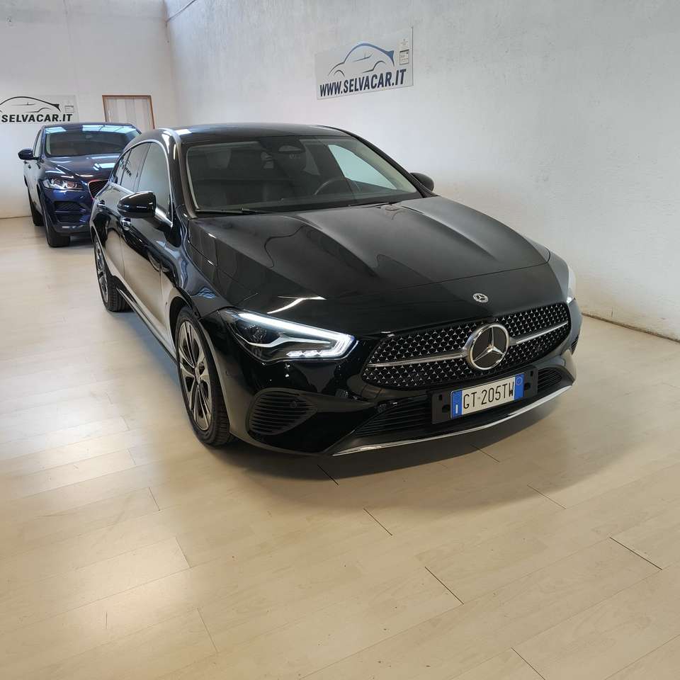 Mercedes-Benz CLA 180 Shooting Brake d Executive Auto. Euro 6D