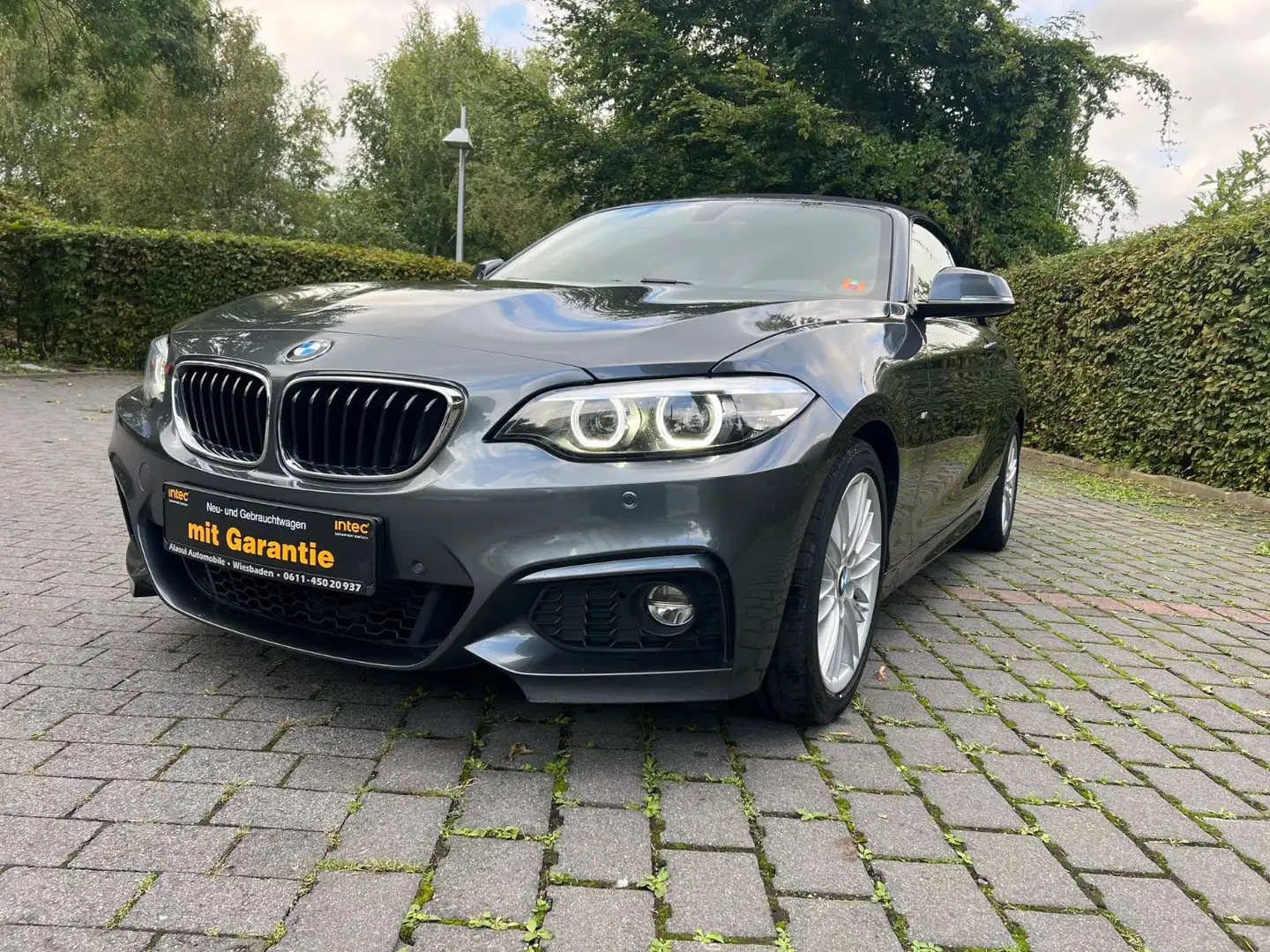 BMW 218 Baureihe 2 Cabrio 218 d M Sport Grau - 1