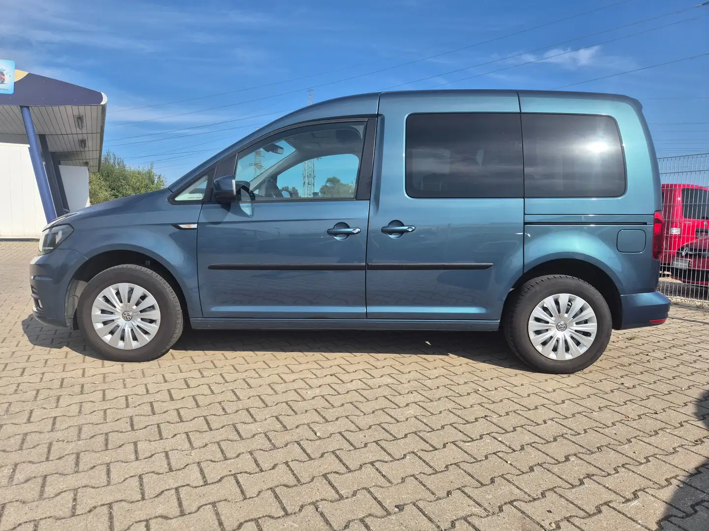 Volkswagen Caddy INSPEKTION & TÜV NEU 1.HAND Grün - 2
