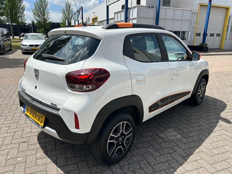 Dacia Spring Comfort+ CARPLAY NAVI CAMERA DEALER NAP! — photo 5
