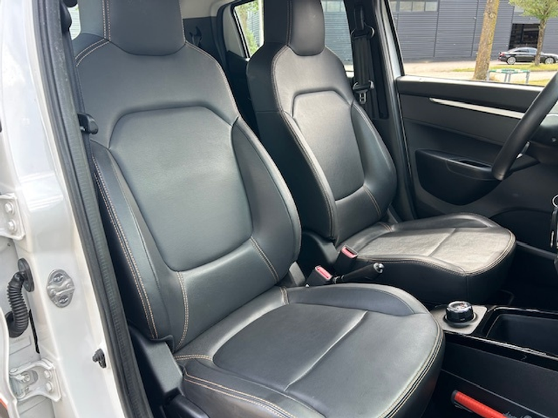 Dacia Spring Comfort+ CARPLAY NAVI CAMERA DEALER NAP! — photo 21