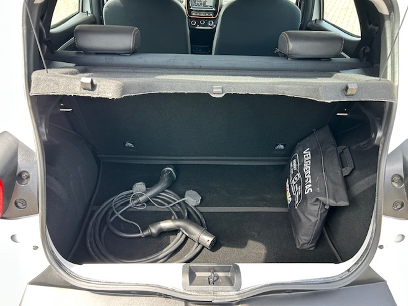 Dacia Spring Comfort+ CARPLAY NAVI CAMERA DEALER NAP! — photo 11