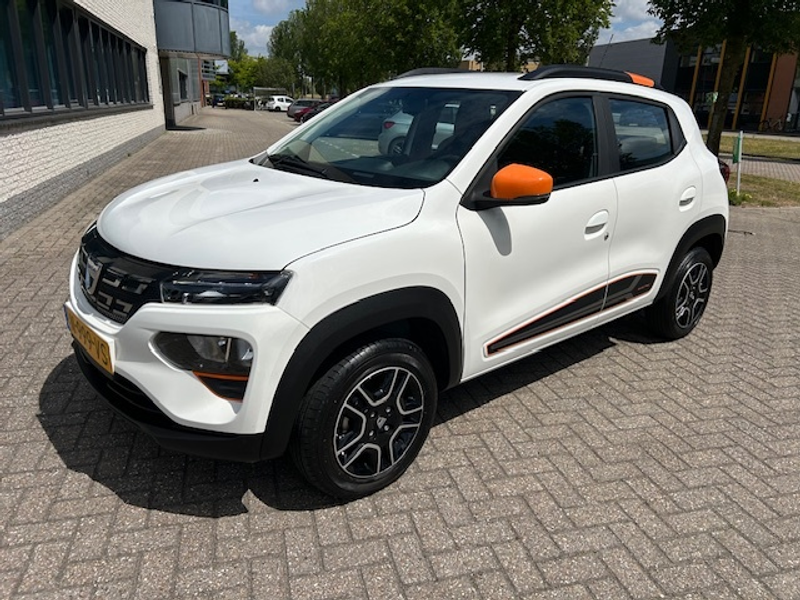 Dacia Spring Comfort+ CARPLAY NAVI CAMERA DEALER NAP!