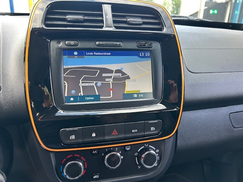 Dacia Spring Comfort+ CARPLAY NAVI CAMERA DEALER NAP! — photo 17