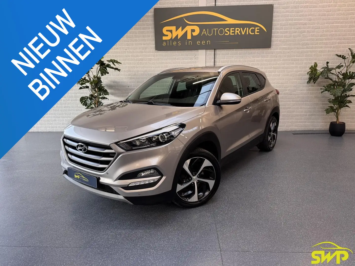Hyundai TUCSON 1.6 T-GDi Comfort 2WD | 19 inch | Navi | Camera | Wit - 1