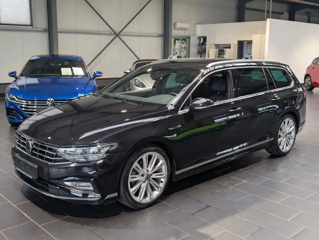 Volkswagen Passat Variant 1.5 TSI DSG Business 8fach R-Line