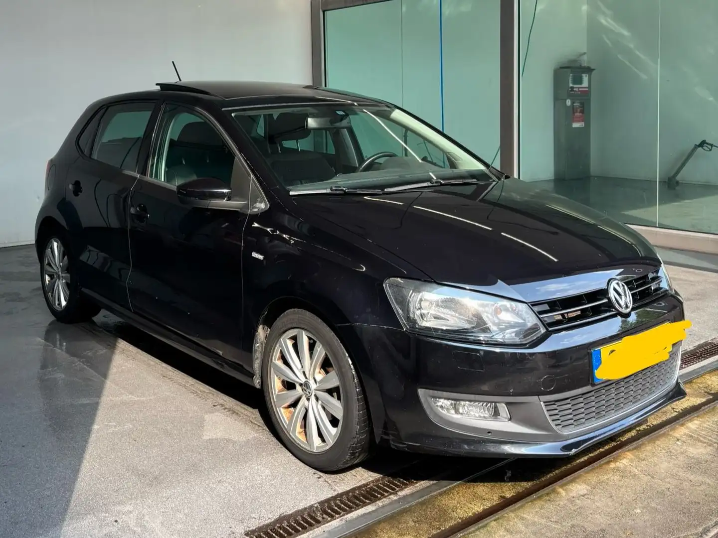 Volkswagen Polo Polo 1.2 TSI Highline Zwart - 1