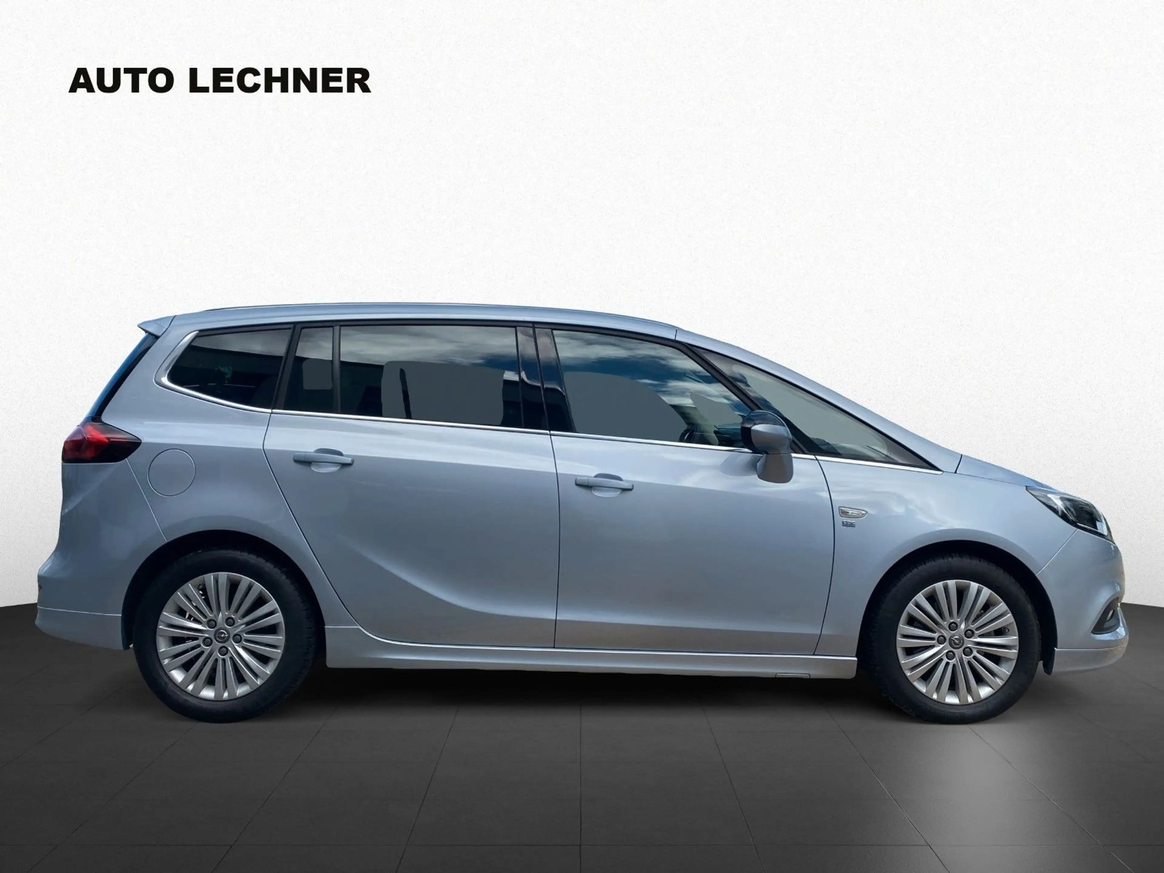 Opel Zafira 1.4T Inno*OPC-LINE*Bi-LED*KAMERA*NAV*SHZ* — photo 4