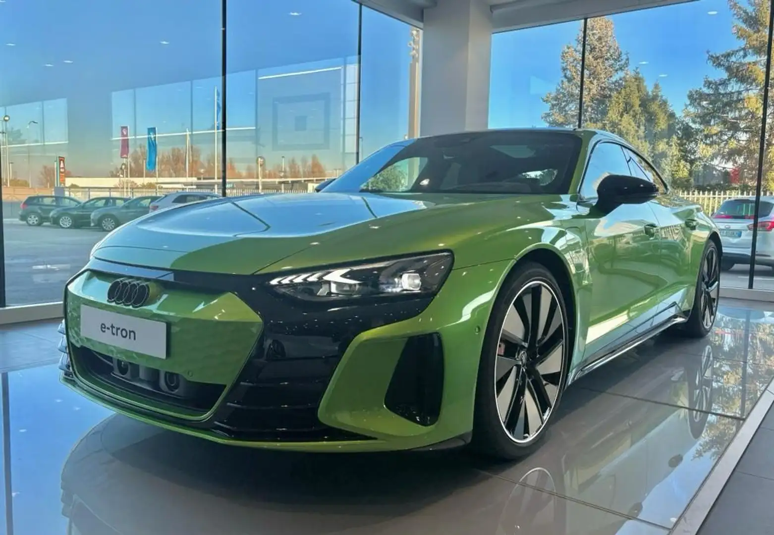 Audi e-tron GT quattro Зелений - 1