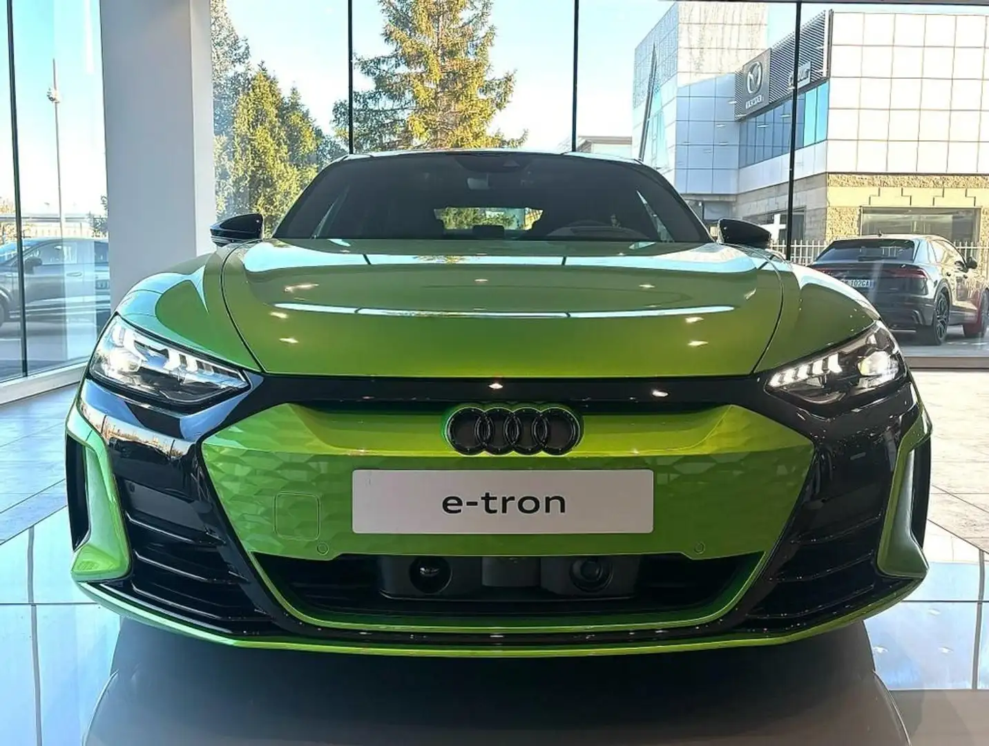 Audi e-tron GT quattro Зелений - 2