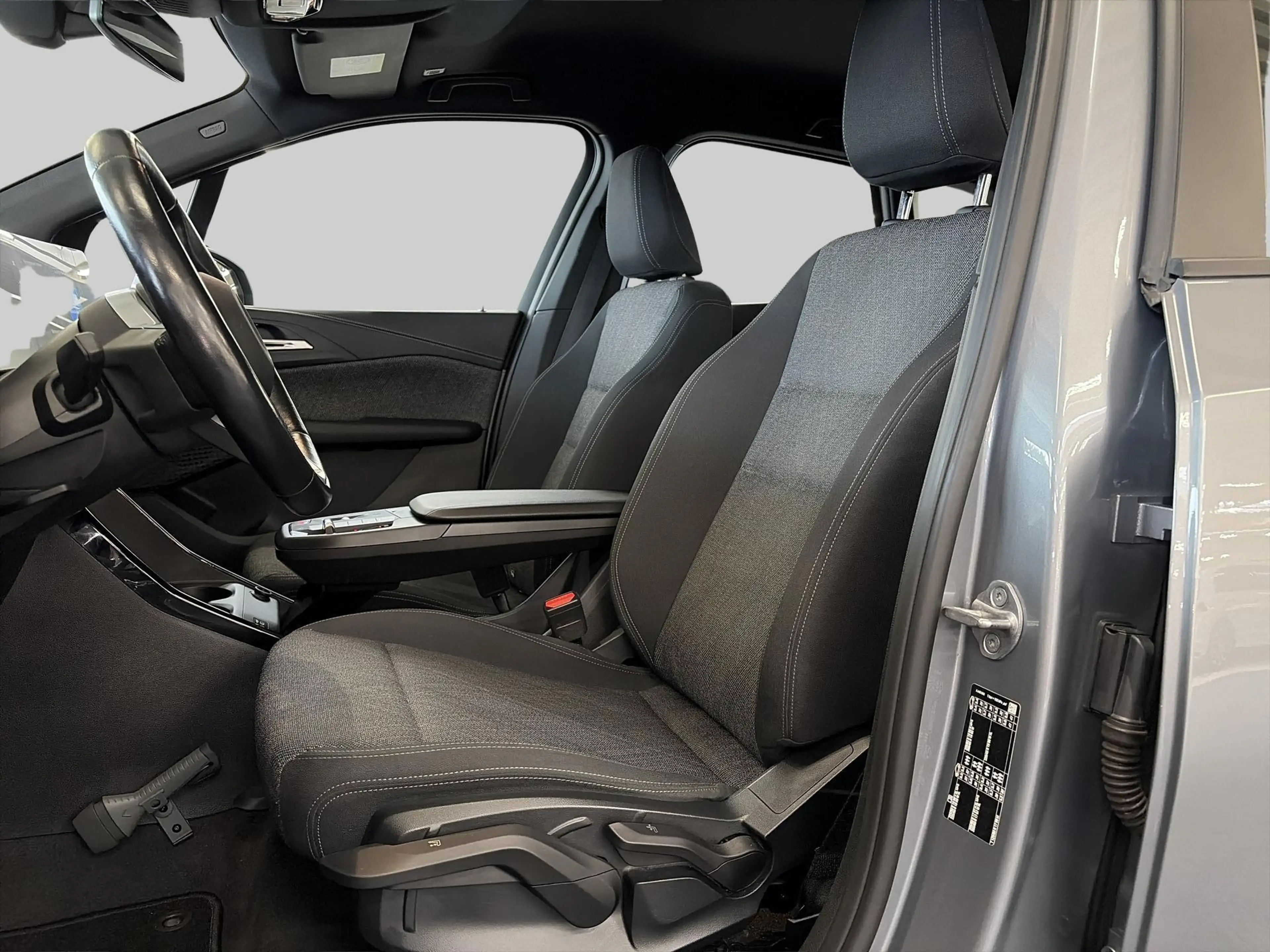 BMW 218 2-serie Active Tourer 218i — photo 12