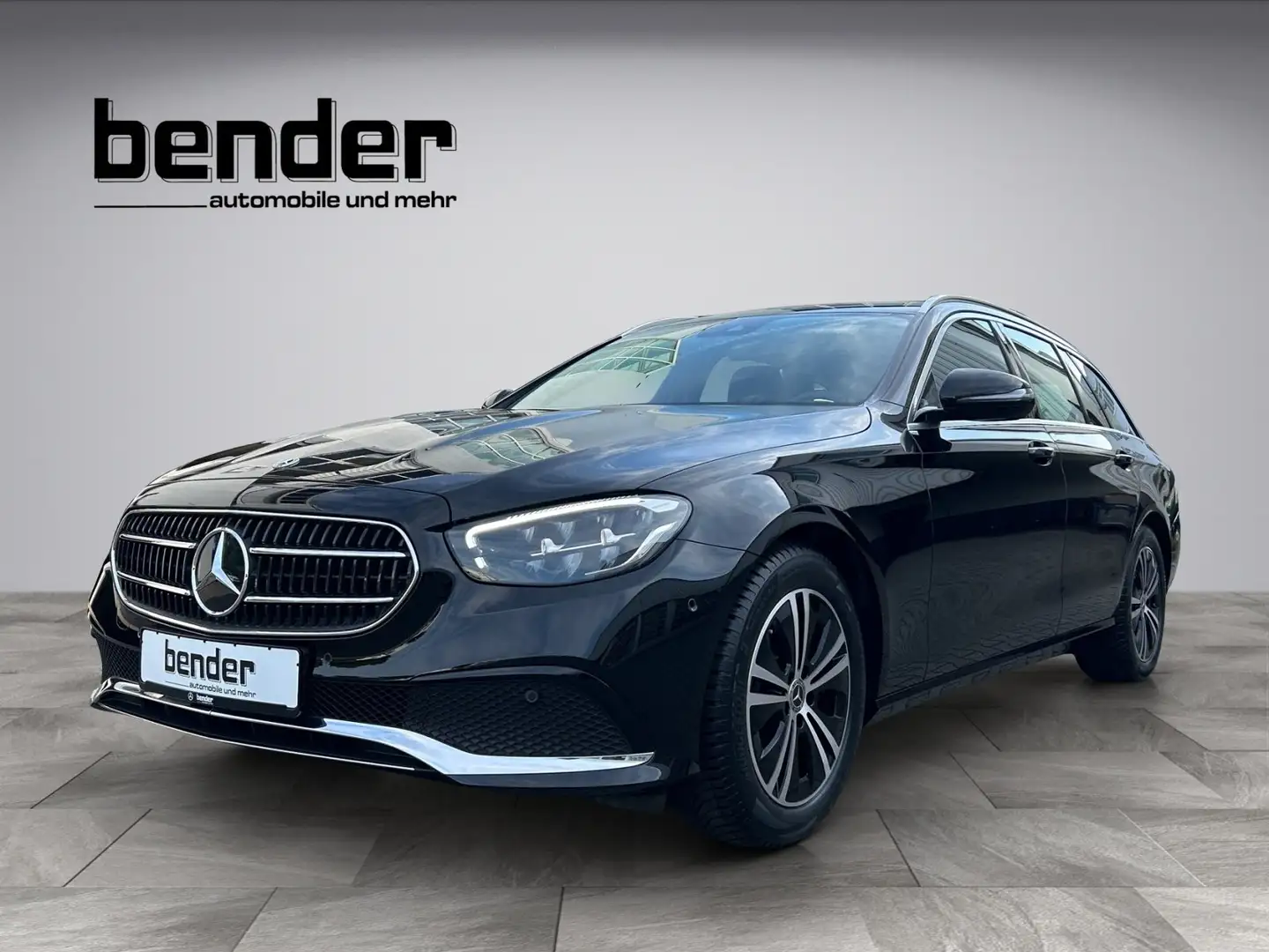 Mercedes-Benz E 200 d T-MODELL*AHK*TOTWINKEL*KAMERA*WIDESCREEN*MBUX* Noir - 1