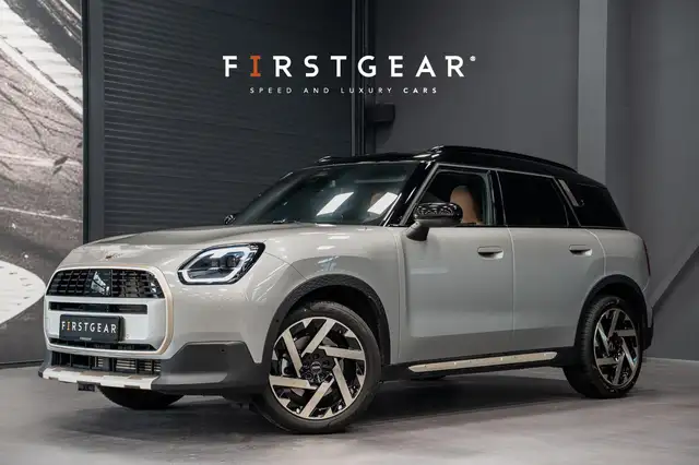 MINI Countryman 1.5 C Favoured M *Panorama / Head-up Di