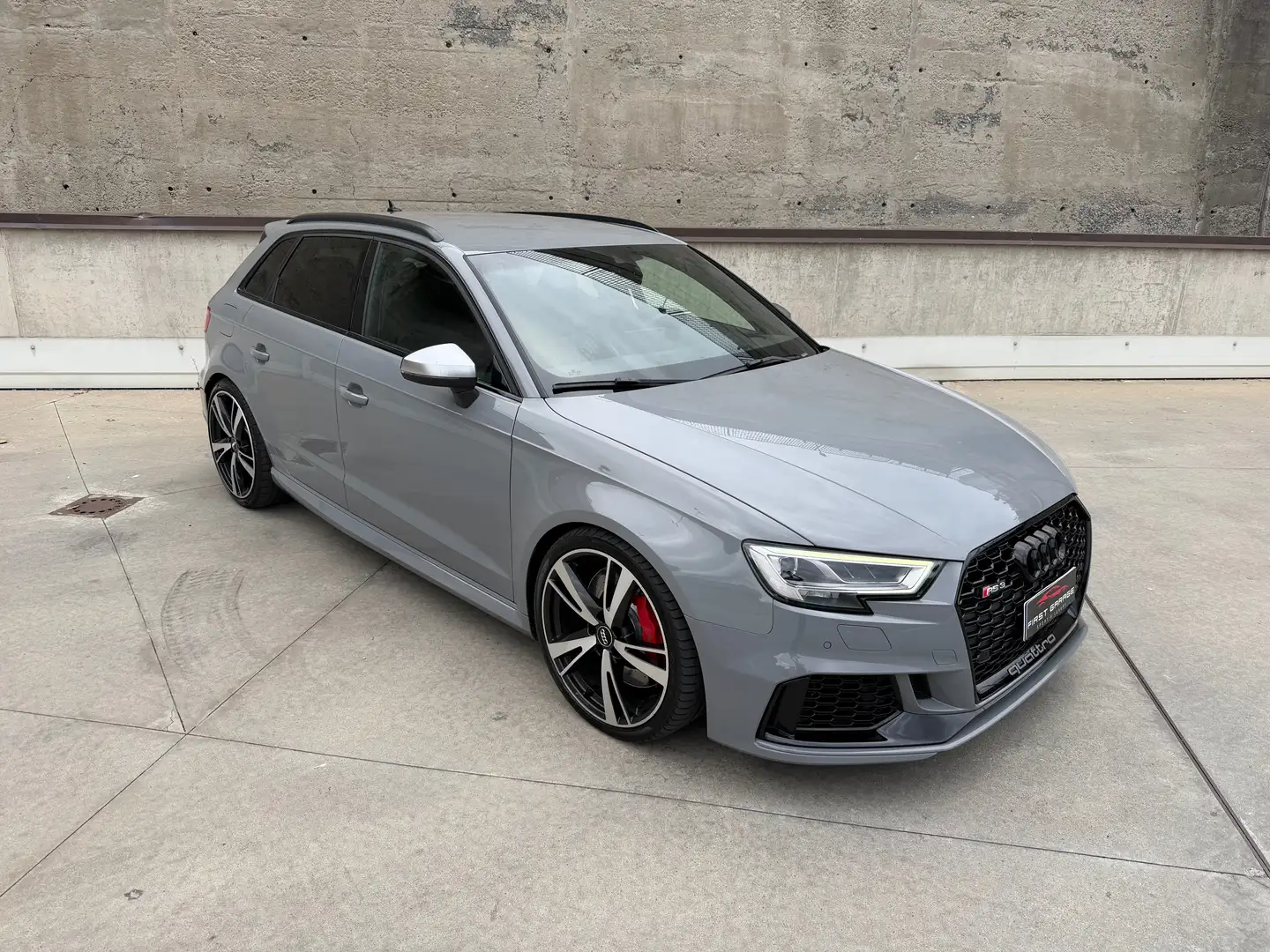 Audi RS3 Sportback 2.5 s-tronic GUSCI-MAGNETIC-MATRIX Grijs - 2
