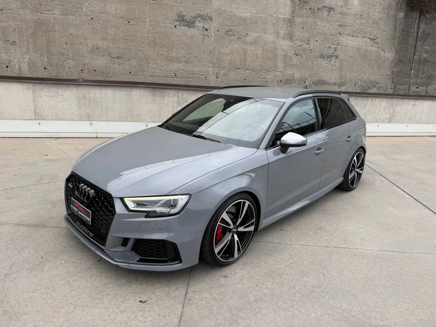 Audi RS3 Sportback 2.5 s-tronic GUSCI-MAGNETIC-MATRIX Grijs - 1