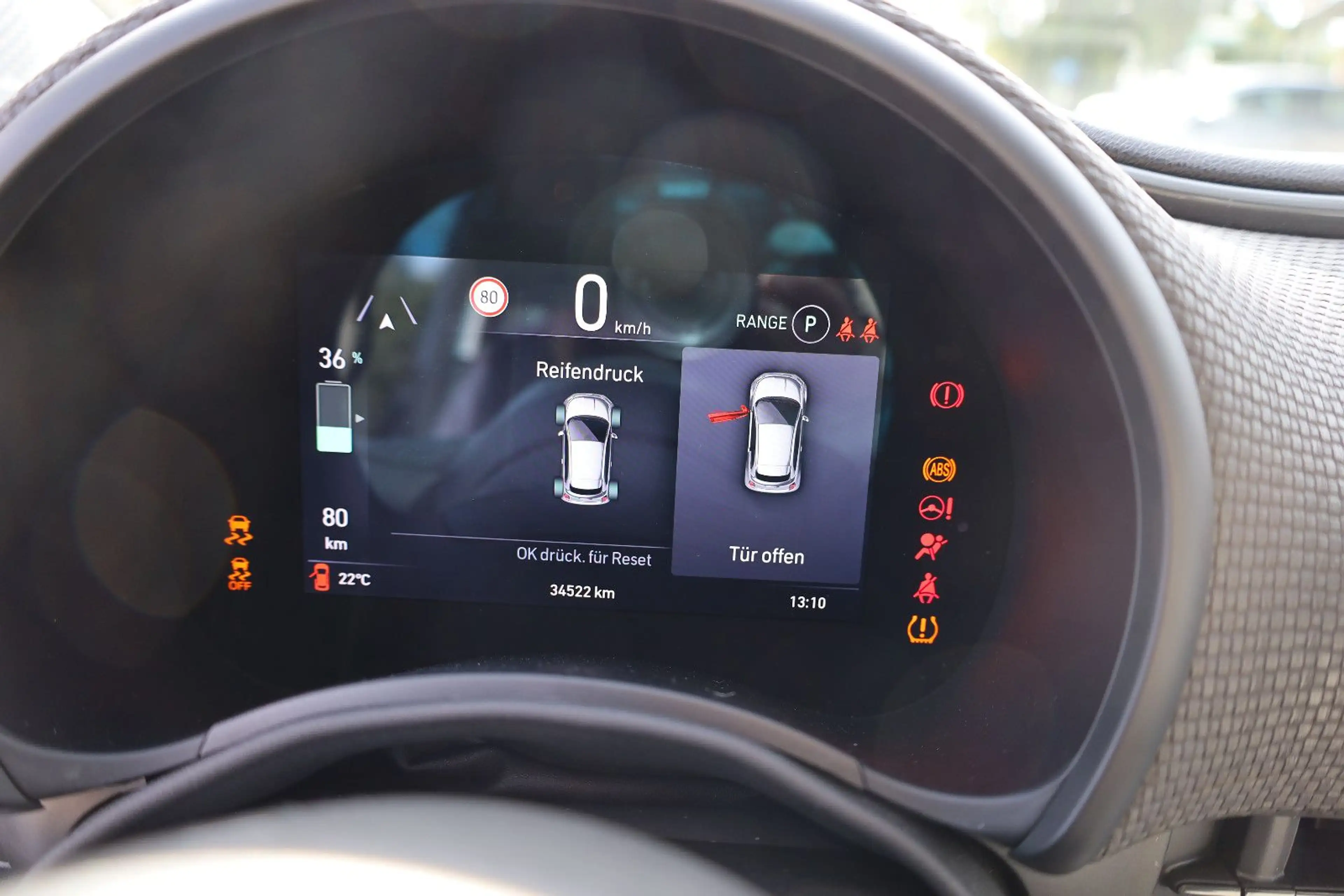 Fiat 500e La Prima by Bocelli SOH 95,9% — photo 10