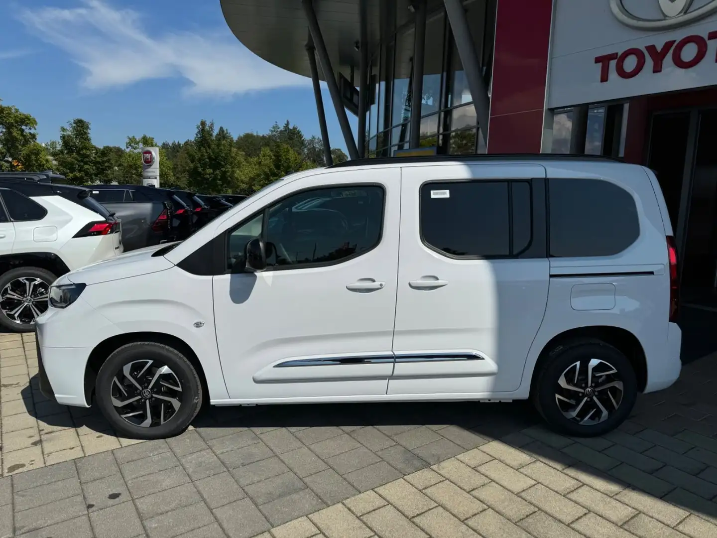 Toyota Proace Verso L1 1.2 Team Deutschland Bianco - 2