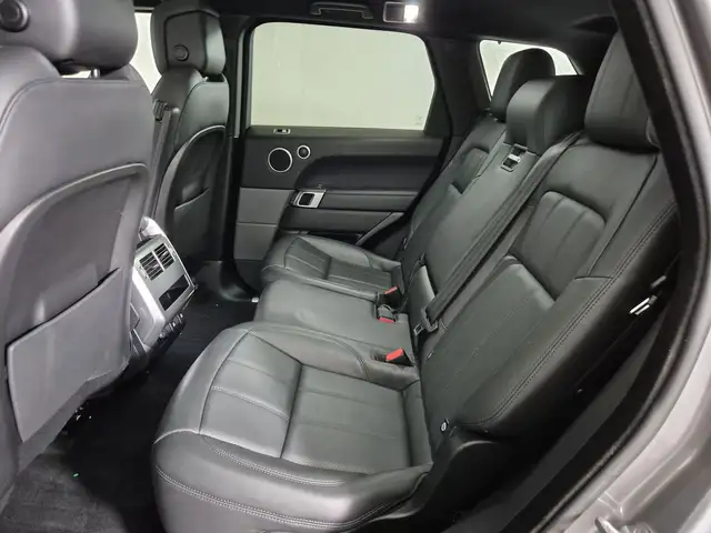 Land Rover Range Rover Sport view 5