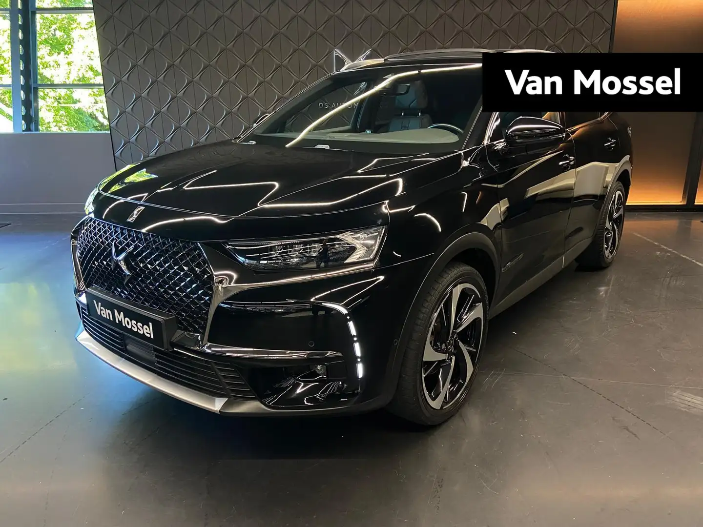 DS Automobiles DS 7 Crossback 1.6 PureTech So Chic | unieke KM stand | schuifdak Zwart - 1