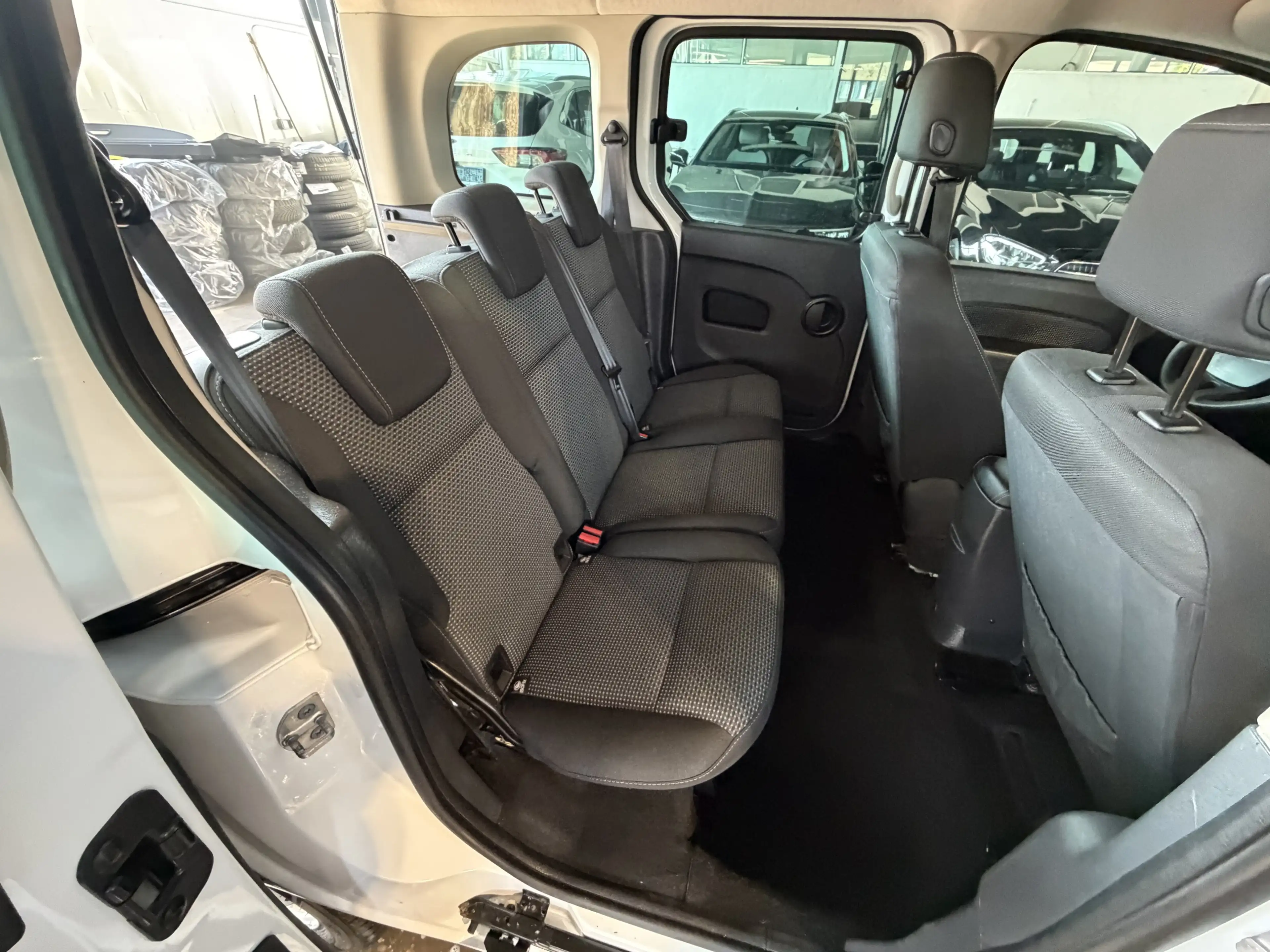 Mercedes-Benz Citan 109 CDI lang 1HAND*PDC*BLUETOOTH — photo 10