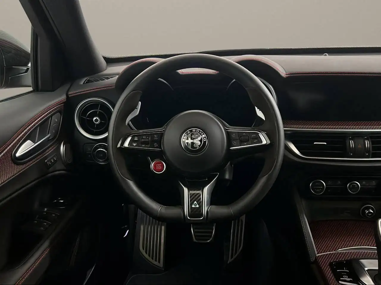 Alfa Romeo Stelvio 2024 — фото 18